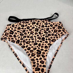Women's Cupshe Size S Leopard print Swim Bottoms